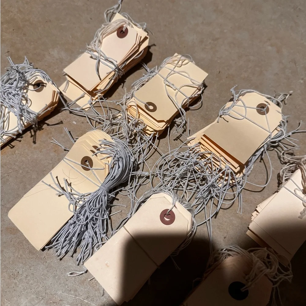 Blank Manila Tags labels with Strings elastic and cotton 400 500 count